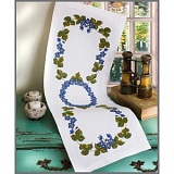 Купить недорого   *  Набор для вышивания Anchor: салфетка "Hepatica In A Ring" 26*73см, MEZ Венгрия, 9240000-02111  в интернет магазине Фэмили хобби