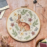 Купить недорого   *  Набор для вышивания Anchor "Meadow Hare" 20*20см, MEZ Венгрия, ALXE013  в интернет магазине Фэмили хобби