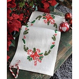 Купить недорого   *  Набор для вышивания Anchor: салфетка "Christmas Candy" 27*80см, MEZ Венгрия, 9240000-03530  в интернет магазине Фэмили хобби