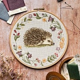 Купить недорого   *  Набор для вышивания Anchor "Meadow Hedgehog" 20*20см, MEZ Венгрия, ALXE014  в интернет магазине Фэмили хобби