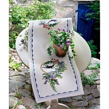Купить недорого   *  Набор для вышивания Anchor: салфетка "Bird & Blue Flowers" 28*80см, MEZ Венгрия, 9240000-03103  в интернет магазине Фэмили хобби